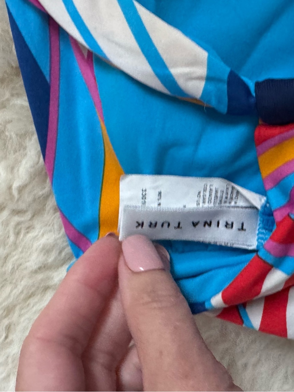 Trina Turk Rio Reversible Swim size 6 - Picture 5 of 7